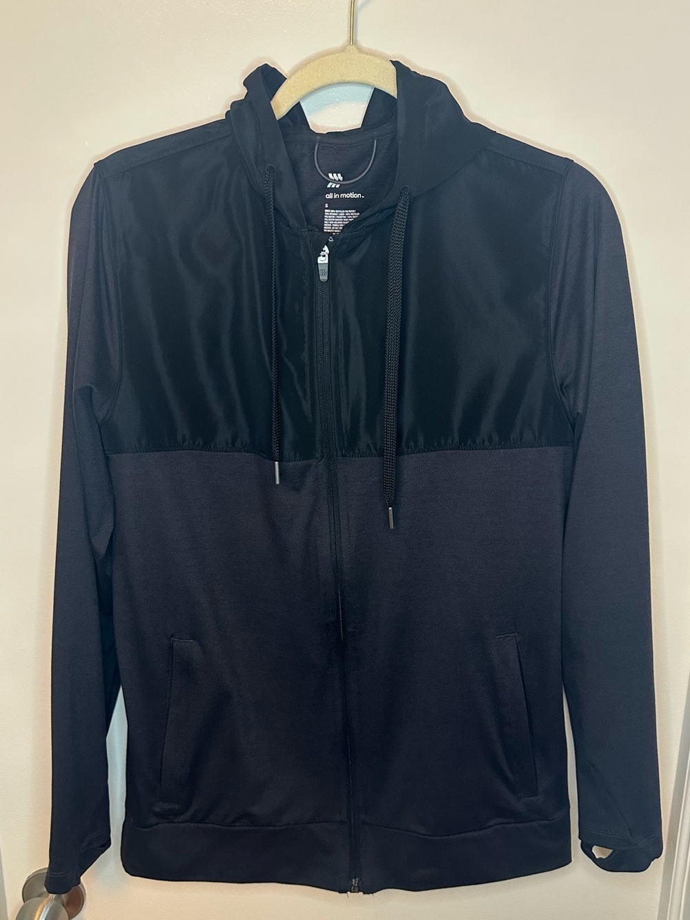 ALL IN MOTION Men’s Black Full-Zip Performance Jacket